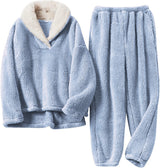 Blau
