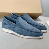 Blau-grau