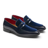 Marineblau