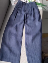 Marineblau